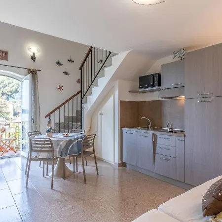 Apartment Vista Mare By Interhome *