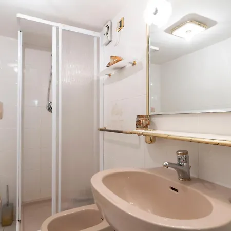 Apartment Vista Mare By Interhome *