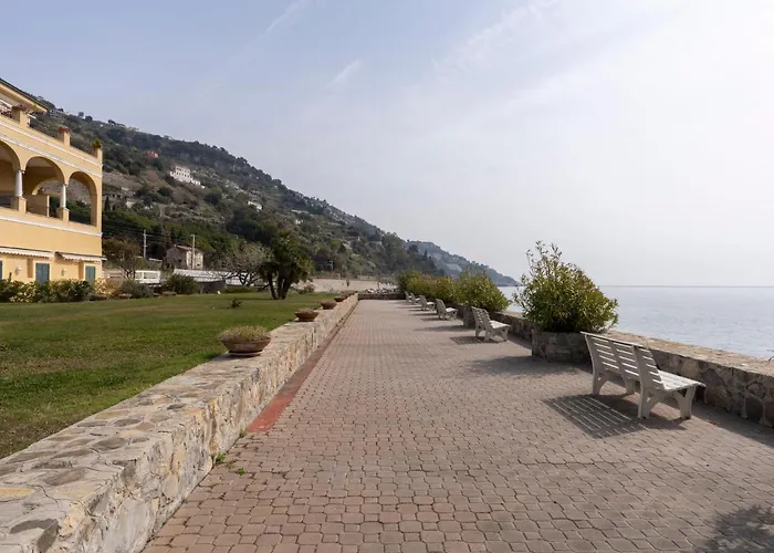 Apartamento Vista Mare By Interhome Latte